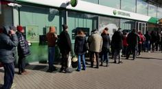 Sberbank věřily města i kraje. Takto to vypadá s penězi z našich daní