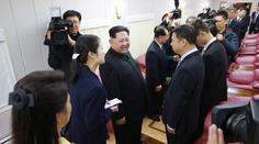 Kim má po zmizení sestry další problém. Vojáci se mu hroutí a utíkají