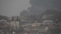 ON-LINE: Rusové zaútočili na Lvov. Rakety zasáhly tamní sklad paliva