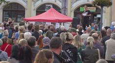 Rušení dětského oddělení v Rumburku naštvalo občany. Na protest vyšli do ulic