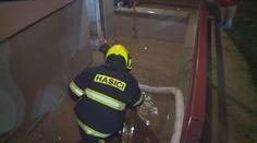 Silné bouřky udeřily na východ Česka. Voda se prohnala obcí na Olomoucku