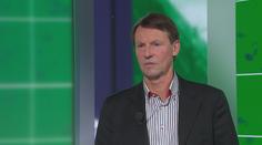 Straka: Chyby rozhodčích musí vidět VAR, stadiony začínají konečně vypadat
