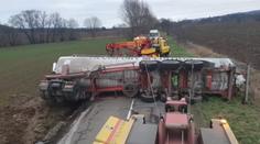 VIDEO: Hrozivá nehoda kamionu! Odhaluje velký nešvar českých silnic