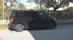 Mít větší auto se v Jihlavě prodraží. Radní teď hledají řešení