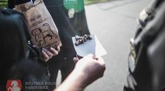 Travič zvířat z Pardubic přes měsíc uniká policii! Pomozte s pátráním