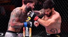 Soupeř padl se zazněním gongu! Po skvělé trefě si Garbrandt řekl o titul