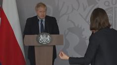Válka psychicky drtí všechny. Ukrajinská novinářka se rozplakala před Johnsonem