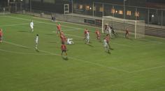 Paráda v podání dánského stopera. Nejdřív nůžky, pak skvělá dorážka