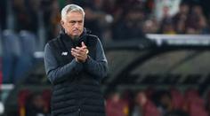 José Mourinho se neudržel, postup AS Řím do finále řádně oplakal