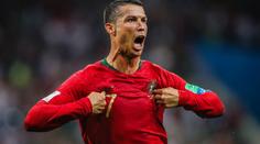 Zavřel všem ústa? Co si vzkazují fandové po majstrštyku Ronalda?