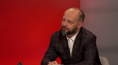 Senátor o narkomanech: Nevygumujete je, prostě někde budou. Policistů je málo