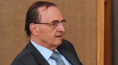 Zemřel Jiří Gruša, politik a básník