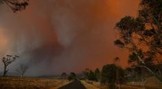 Požáry v Austrálii uvolnily tolik kouře, jako sopečná erupce