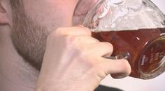 Konec alkoholu pro děti. Němcům začíná vadit nízká věková hranice