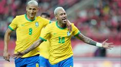 Brazílie pěti góly zdemolovala Jižní Koreu. Neymar se dvakrát trefil z penalty