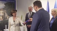 Francie a Čechy si předaly štafetu k předsednictví v Radě EU