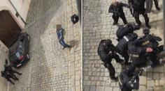 Skandál policie: Muže na zemi kopali do hlavy, svědek to natočil