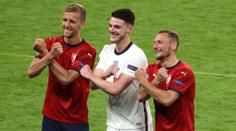 West Ham je jedna rodina. Češi s Angličanem pózovali, fanoušci žasli