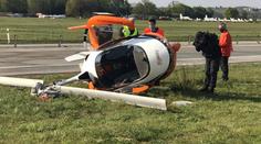 U dálnice D46 spadl malý letoun, pilot se zranil. Ovlivnilo to i provoz!