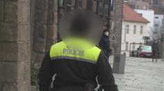 Exstrážník měl mít v počítači stovky fotek nahých dětí i video! Obvinili ho