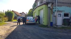 Při honičce řidič v silném autě policistům ujel! Zatčení neutekl