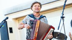 Благодійний концерт Олега Скрипки ("ВВ") у Празі 16 вересня о 20:00