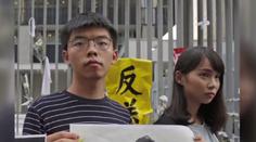 V Hongkongu to vře! Policie zatkla lídry demonstrací, další protest se ruší