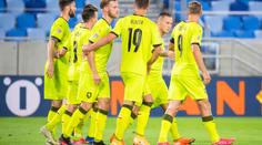 Dlouhé čekání a pak výhra! Gólovou smršť načal Coufal, Slováci korigovali