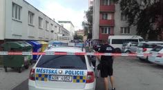 Muže našli po diskotéce ubodaného v bytě. Spolubydlícímu hrozí 20 let