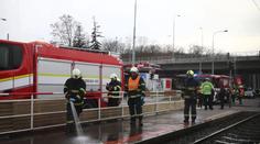 Jednoho muže v Praze srazila tramvaj, dalšího vlak. Oba na místě zemřeli