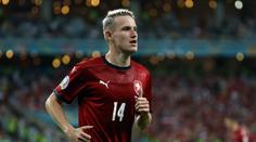 Jankto vůbec neměl řídit. O řidičák už přišel. Sparta chystá prohlášení