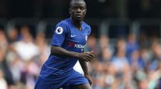 Kanté nechtěl čekat na vlak, tak šel k cizím lidem hrát videohry!