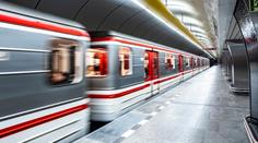 Technická závada ochromila pražské metro. Provoz stál v několika úsecích