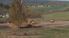 Poslední chybějící část D6 má zelenou. Řidičům přinese bezpečnější cestu
