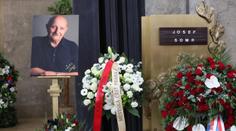 Pohřeb Josefa Somra. Dokázal vás přesvědčit o čemkoliv, vzpomínala Medvecká