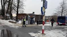Exploze ve vesnici na Ústecku. Zloděj na bankomat použil výbušninu