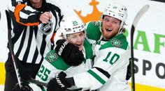 Dallas se ještě nevzdává. Poprvé vyhrál ve Vegas a vrátil sérii domů