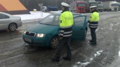 SJÍZDNOST SILNIC: Pozor na mlhy a silný vítr