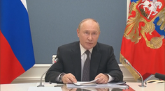 Putin chce jednat se Západem. Nikdo se nám ale neozval, tvrdí Peskov