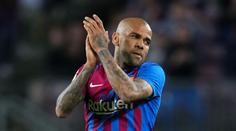 Alves už není legendou Barcelony. Klub ho po odsouzení vymazal