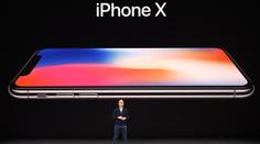 Apple představil tři nové iPhony. Nejlepší bude stát přes 30 tisíc!