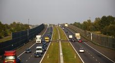 Cesty do Polska budou snazší. Tamní vláda chce zrušit poplatky na dálnicích