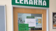 Tragédie v Kopřivnici: Žena přinesla do lékárny mrtvé dítě!
