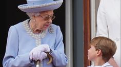 Princ Louis se málem princem nestal. Královna kvůli němu změnila tradici