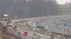 Objevily se další problémy se stavbou dálnice D3, podloží je nestabilní!