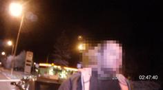 VIDEO: Opilý cizinec se snažil podplatit policii