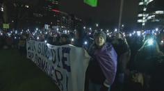 Německo neschválilo zákon o zpřísnění migrace. Protesty v ulicích ale pokračují