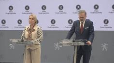 Strany se přetahují o voliče. ANO rozdává slevy na jízdné, vláda zvyšuje platy