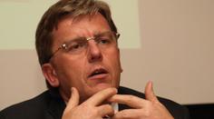 Sněmovní perličky: Skokan a Kohoutová nahradí Ježky a Vlčka