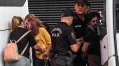 Nepříjemný zážitek Čecha v Turecku. Do hotelu vtrhla při zátahu proti LGBT+ policie